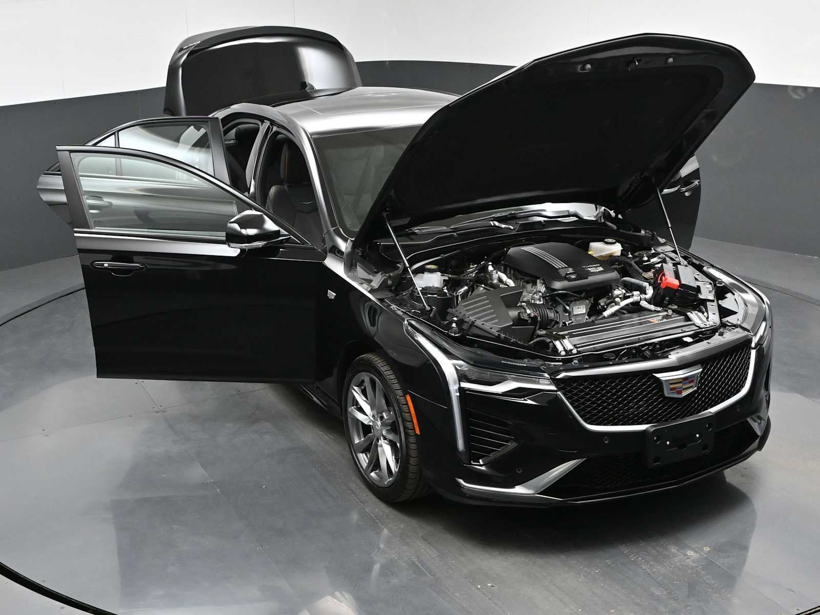 2025 Cadillac CT4 Sport