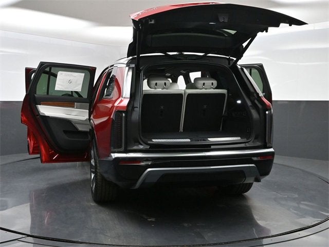 2026 Cadillac VISTIQ Luxury