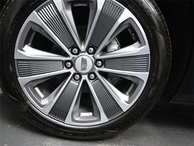 2026 Cadillac VISTIQ Luxury