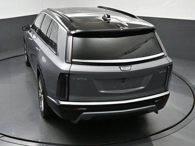 2026 Cadillac VISTIQ Luxury