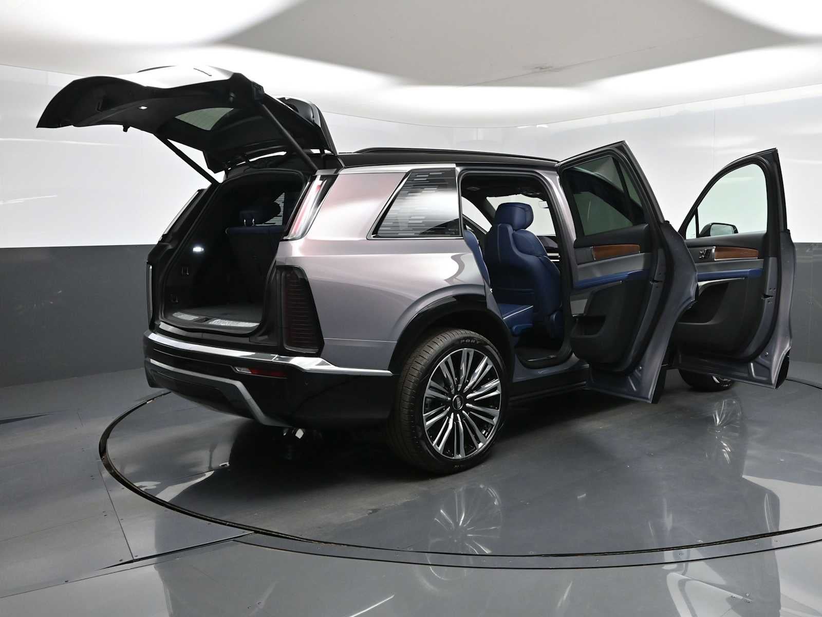 2026 Cadillac VISTIQ Premium Luxury