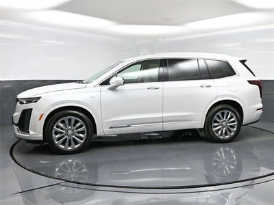 2025 Cadillac XT6 Premium Luxury