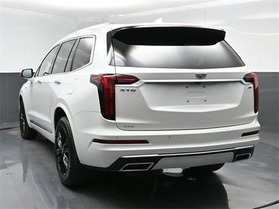 2025 Cadillac XT6 Premium Luxury
