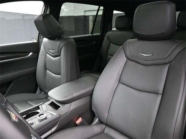 2025 Cadillac XT6 Sport