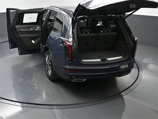 2025 Cadillac XT6 Sport