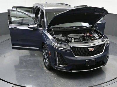 2025 Cadillac XT6 Sport