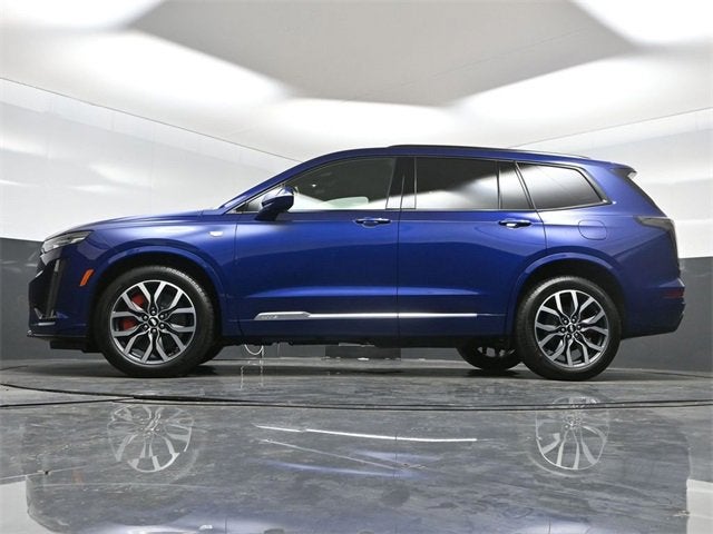2025 Cadillac XT6 Sport