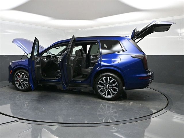 2025 Cadillac XT6 Sport