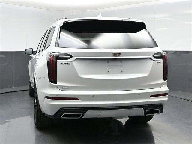 2025 Cadillac XT6 Sport