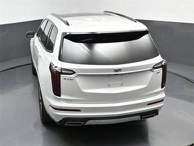 2025 Cadillac XT6 Sport