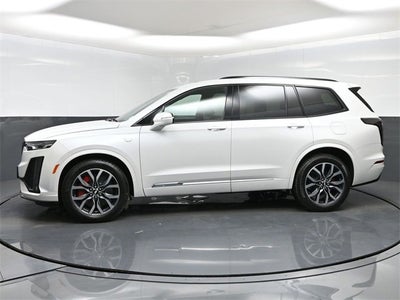 2025 Cadillac XT6 Sport