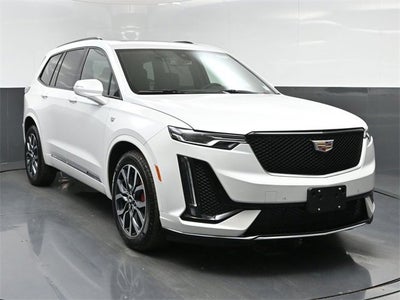 2025 Cadillac XT6 Sport