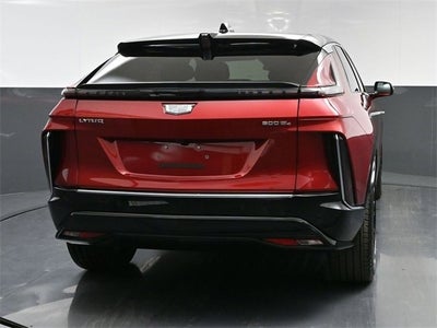 2025 Cadillac LYRIQ Luxury 1