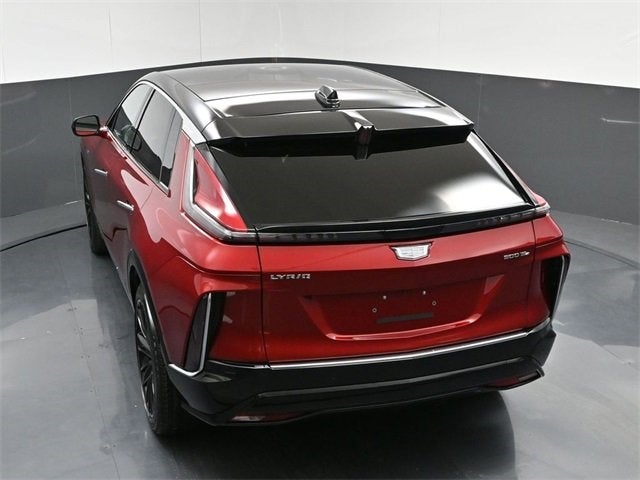 2025 Cadillac LYRIQ Luxury 1