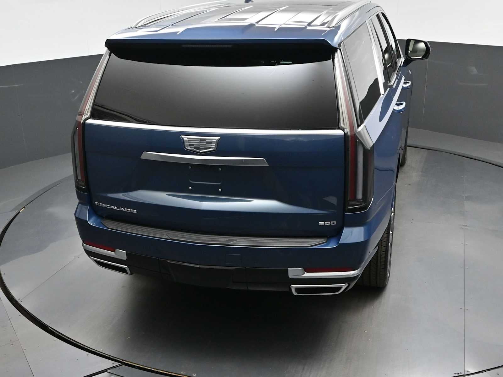 2026 Cadillac Escalade Platinum Luxury