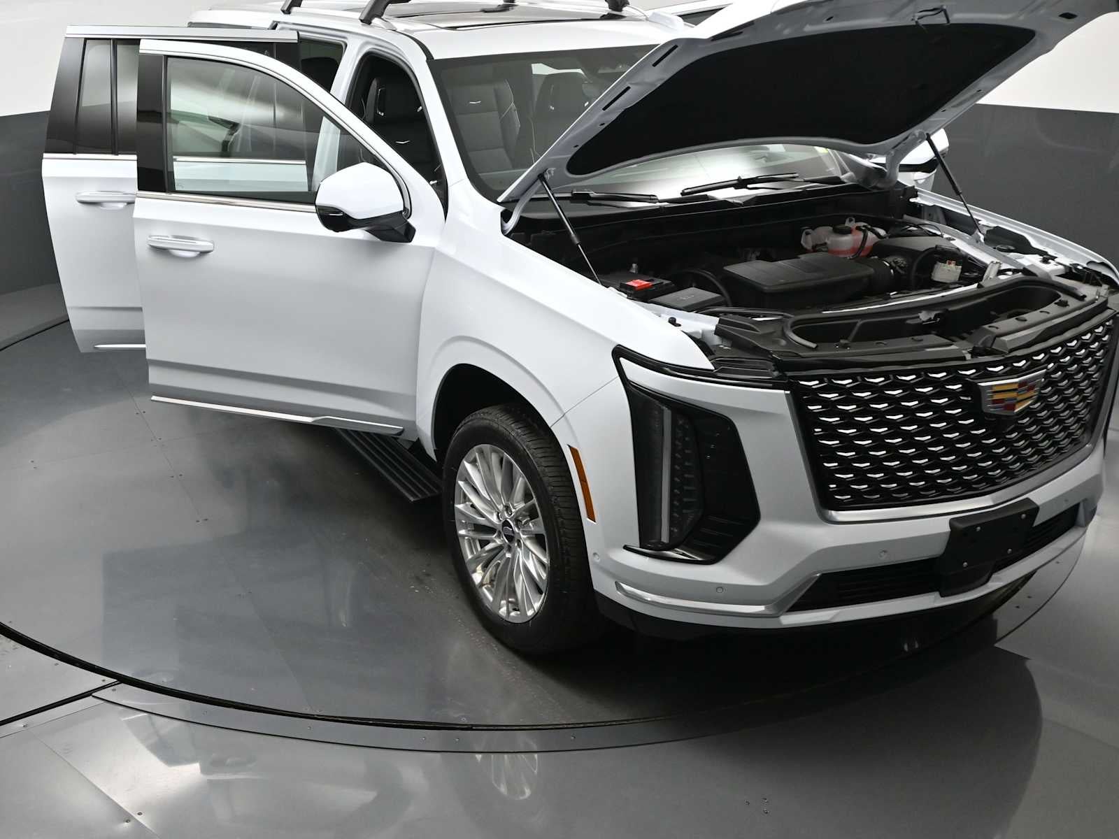 2026 Cadillac Escalade ESV Luxury