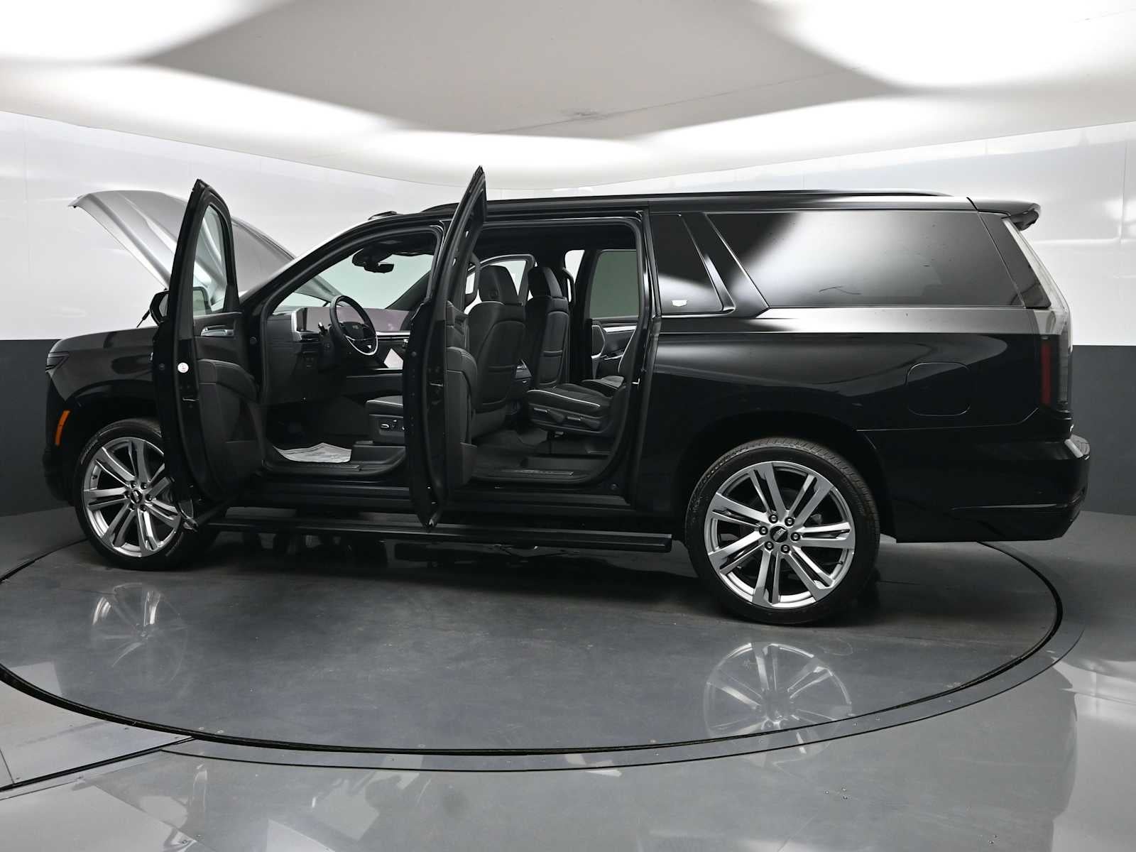 2026 Cadillac Escalade ESV Sport