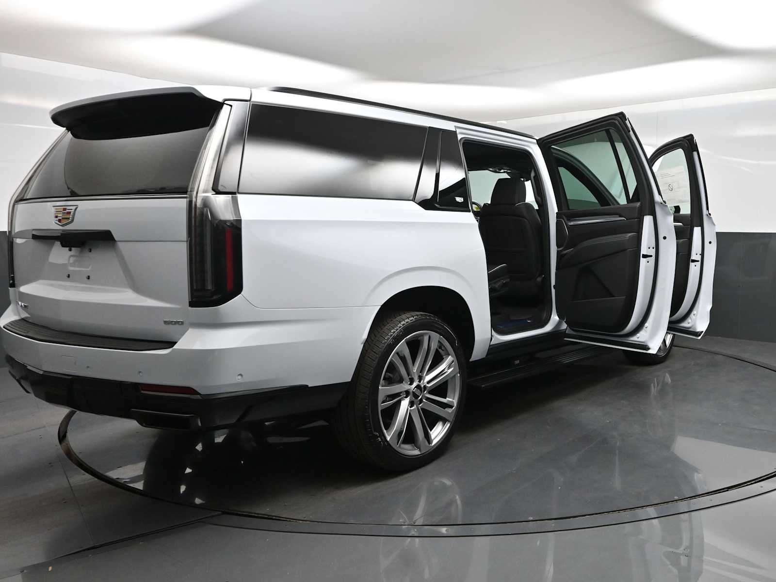 2026 Cadillac Escalade ESV Sport
