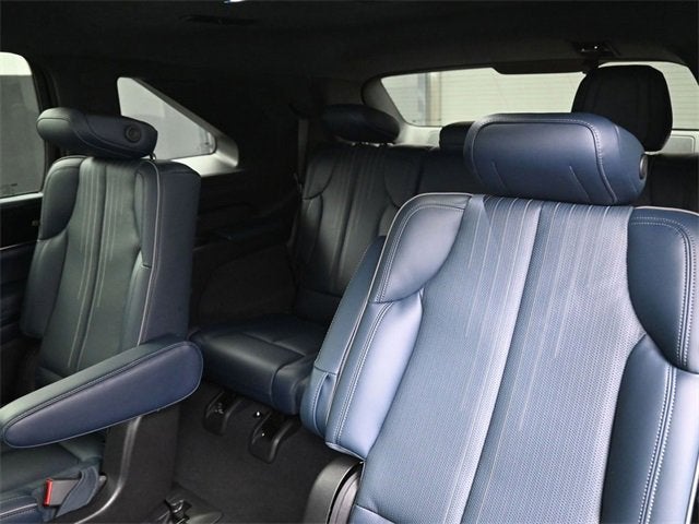 2025 Cadillac ESCALADE IQ Luxury 2