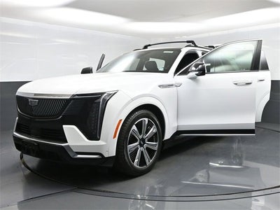 2025 Cadillac ESCALADE IQ Luxury 2