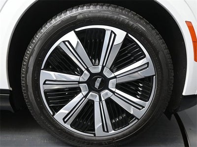 2025 Cadillac ESCALADE IQ Luxury 2