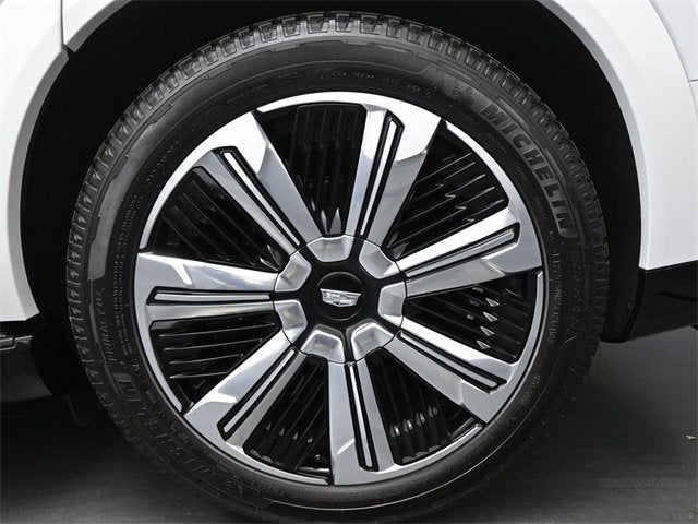 2025 Cadillac ESCALADE IQ Luxury 2