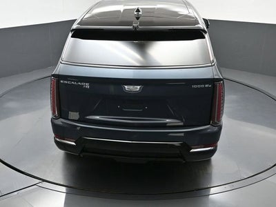 2026 Cadillac ESCALADE IQ Sport