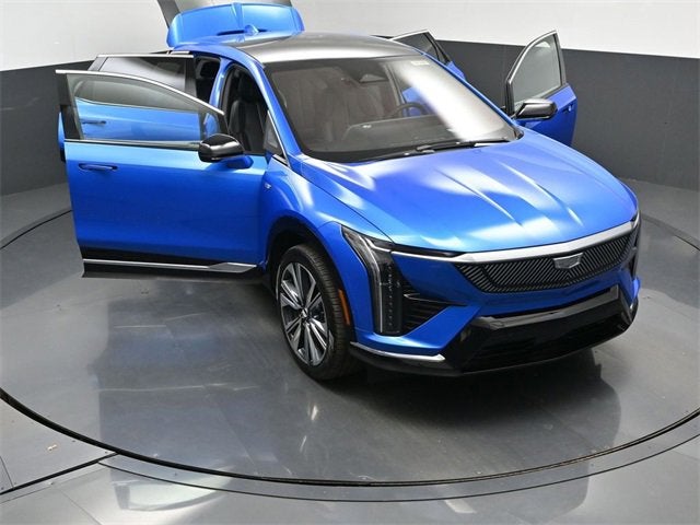 2026 Cadillac OPTIQ Premium Luxury