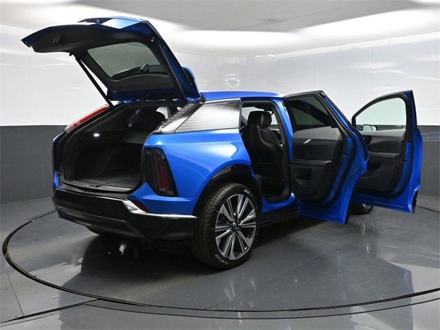 2026 Cadillac OPTIQ Premium Luxury