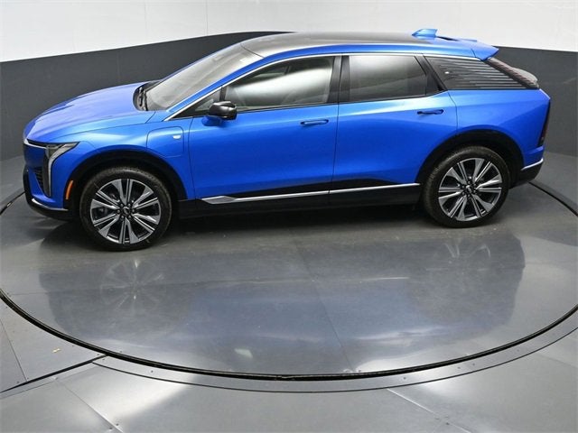 2026 Cadillac OPTIQ Premium Luxury