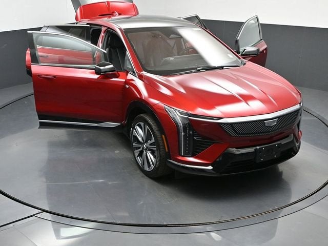 2026 Cadillac OPTIQ Premium Luxury