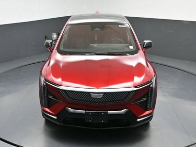 2026 Cadillac OPTIQ Premium Luxury