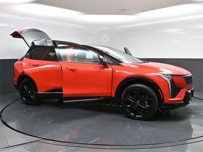 2025 Cadillac OPTIQ Sport 1