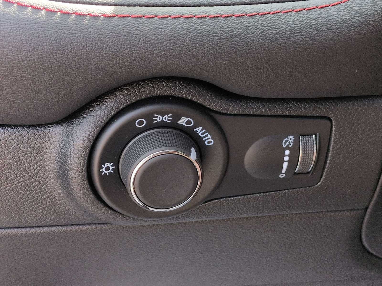 2025 Dodge Durango R/T - Photo 21
