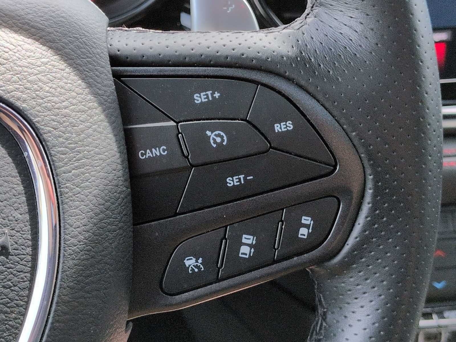 2025 Dodge Durango R/T - Photo 23