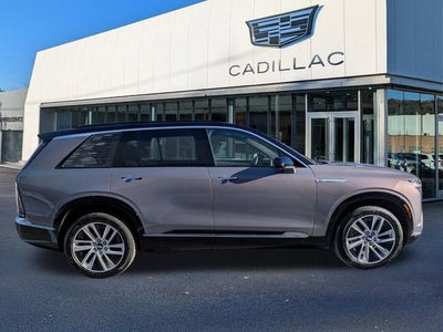 2026 Cadillac VISTIQ Luxury