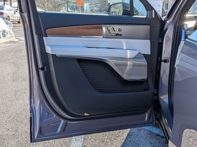 2026 Cadillac VISTIQ Luxury