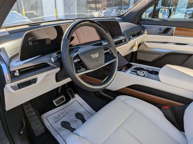 2026 Cadillac VISTIQ Luxury