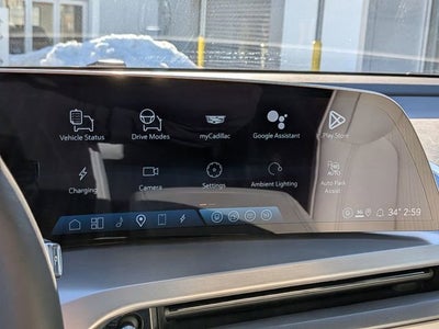 2026 Cadillac VISTIQ Luxury