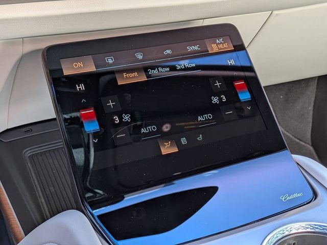 2026 Cadillac VISTIQ Luxury