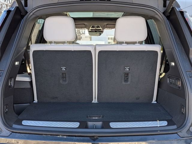 2026 Cadillac VISTIQ Luxury