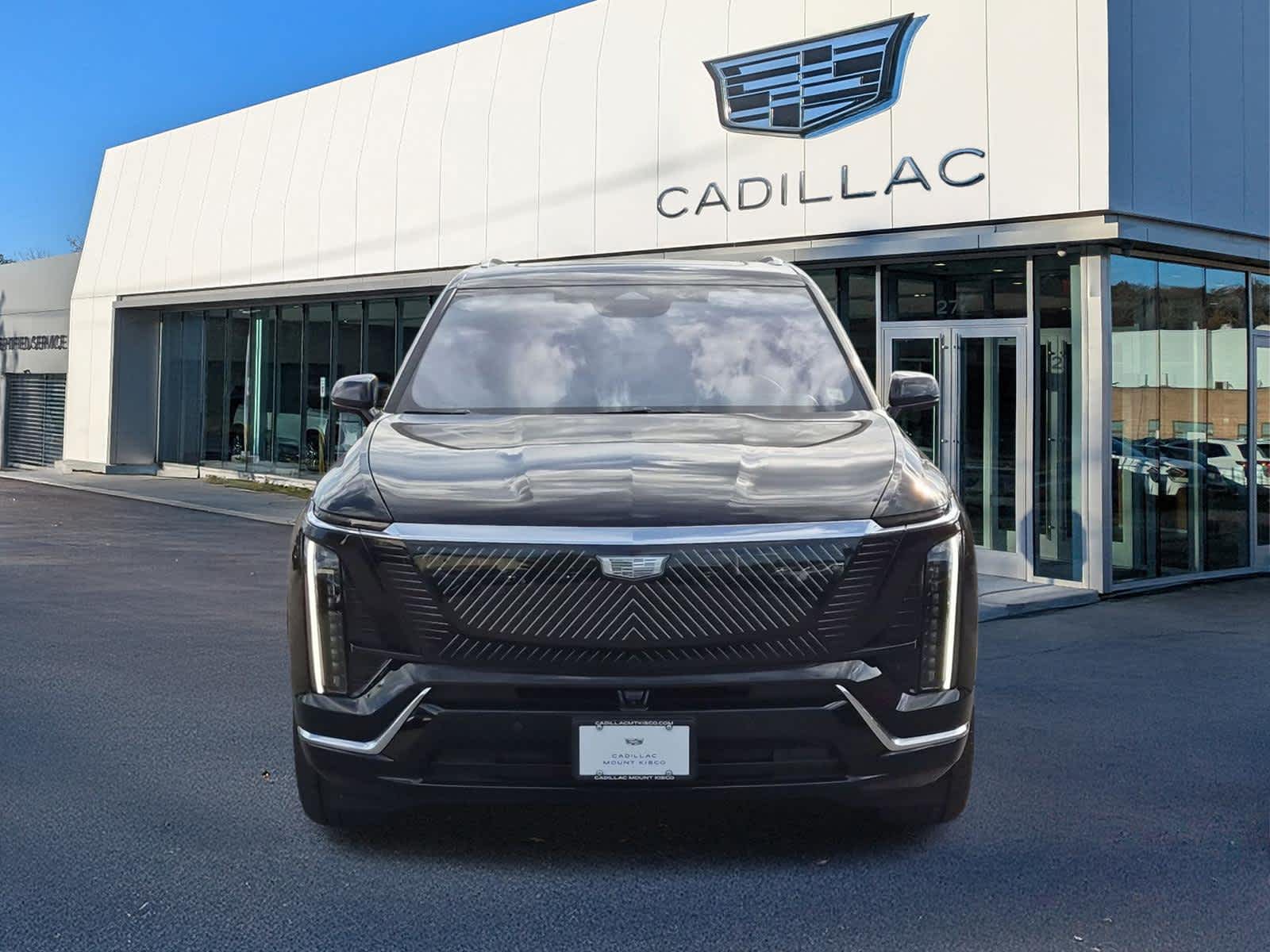 2027 Cadillac VISTIQ Luxury - Photo 10