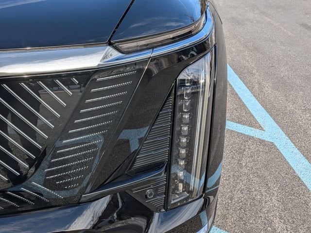 2026 Cadillac VISTIQ Luxury