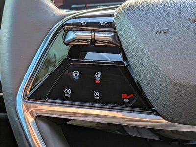 2026 Cadillac VISTIQ Luxury