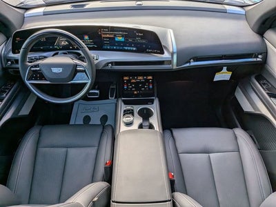 2026 Cadillac VISTIQ Luxury