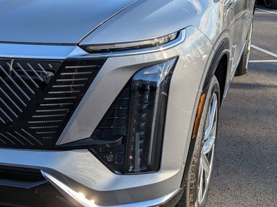 2026 Cadillac VISTIQ Luxury