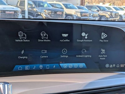 2026 Cadillac VISTIQ Luxury