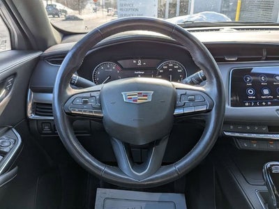 2023 Cadillac XT4 Premium Luxury