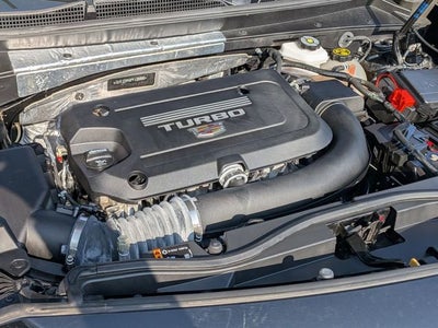 2023 Cadillac XT4 Premium Luxury