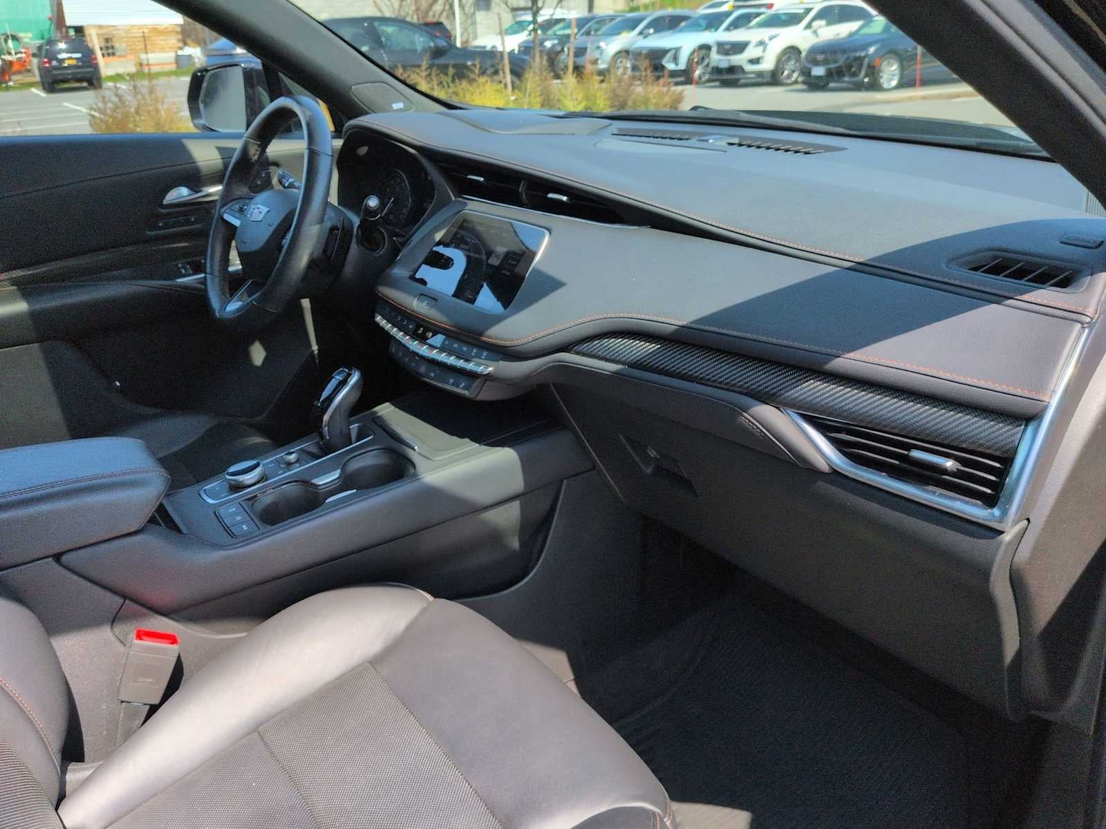 2022 Cadillac XT4 Sport